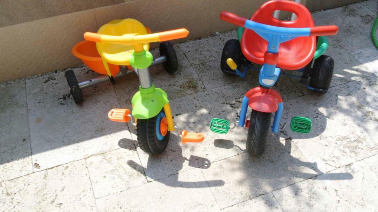 Ferienwohnung Finningen Bagian luar foto
