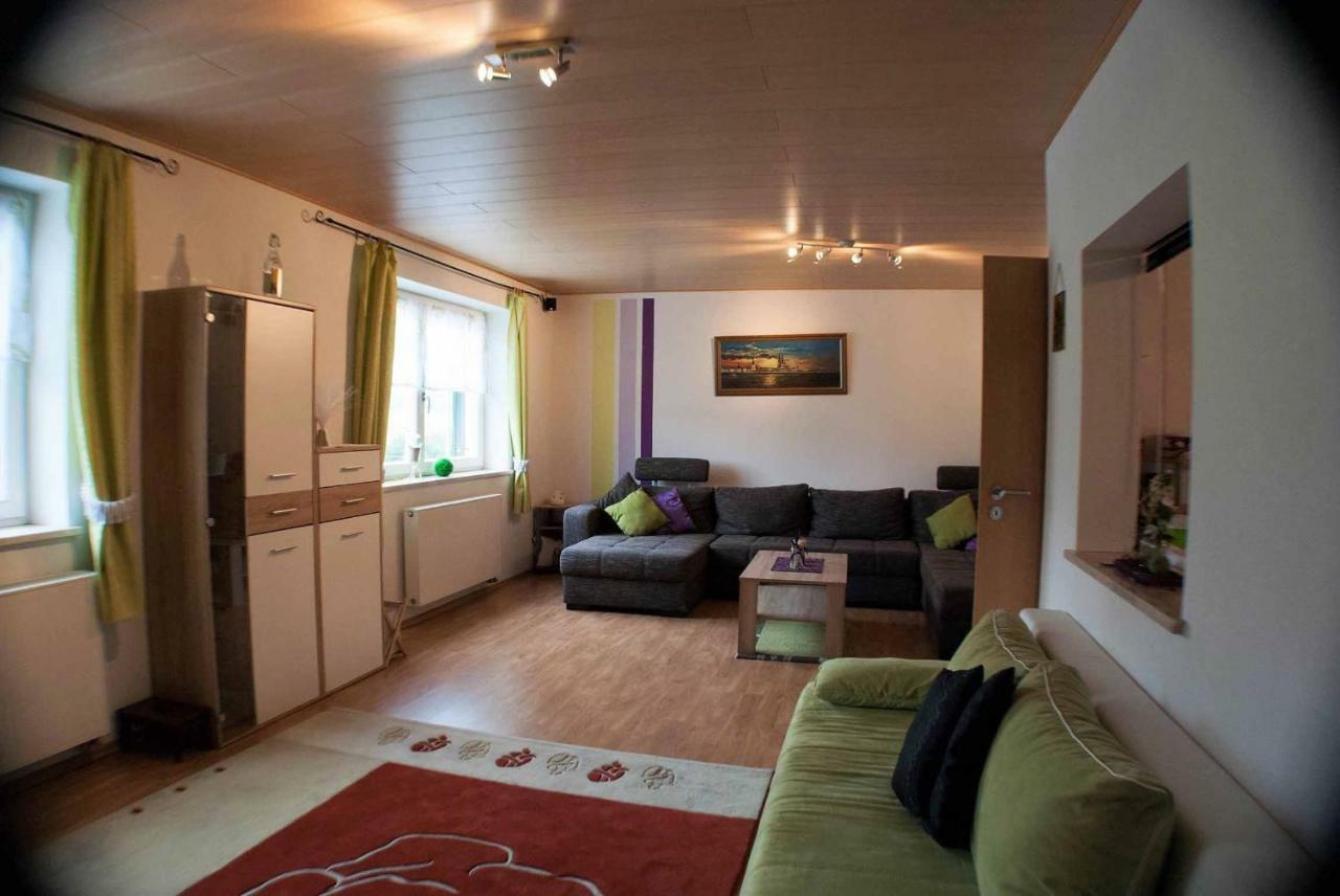 Ferienwohnung Finningen Bagian luar foto